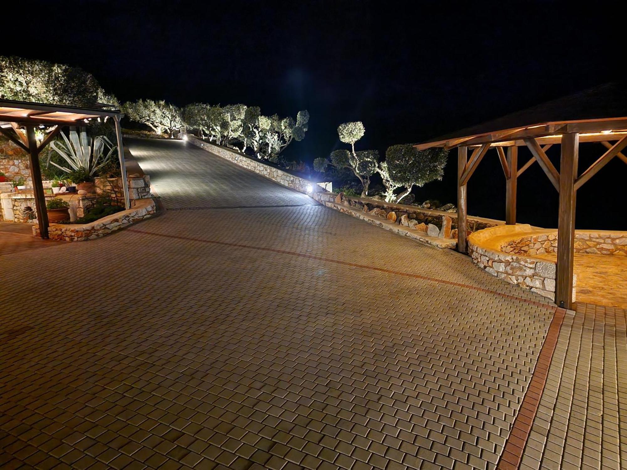 Focalion Castle Luxury Suites Pyrgos Dirou Екстер'єр фото