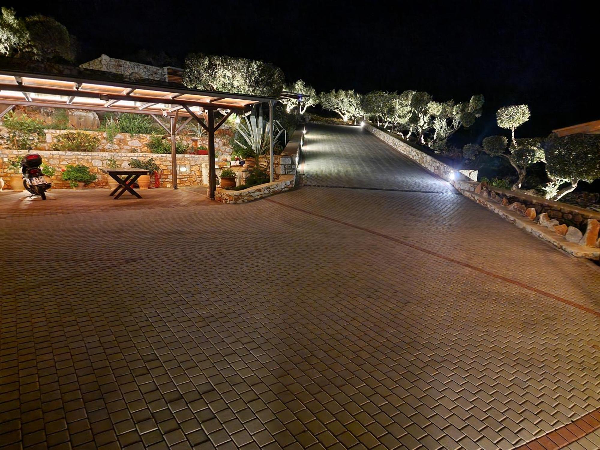 Focalion Castle Luxury Suites Pyrgos Dirou Екстер'єр фото