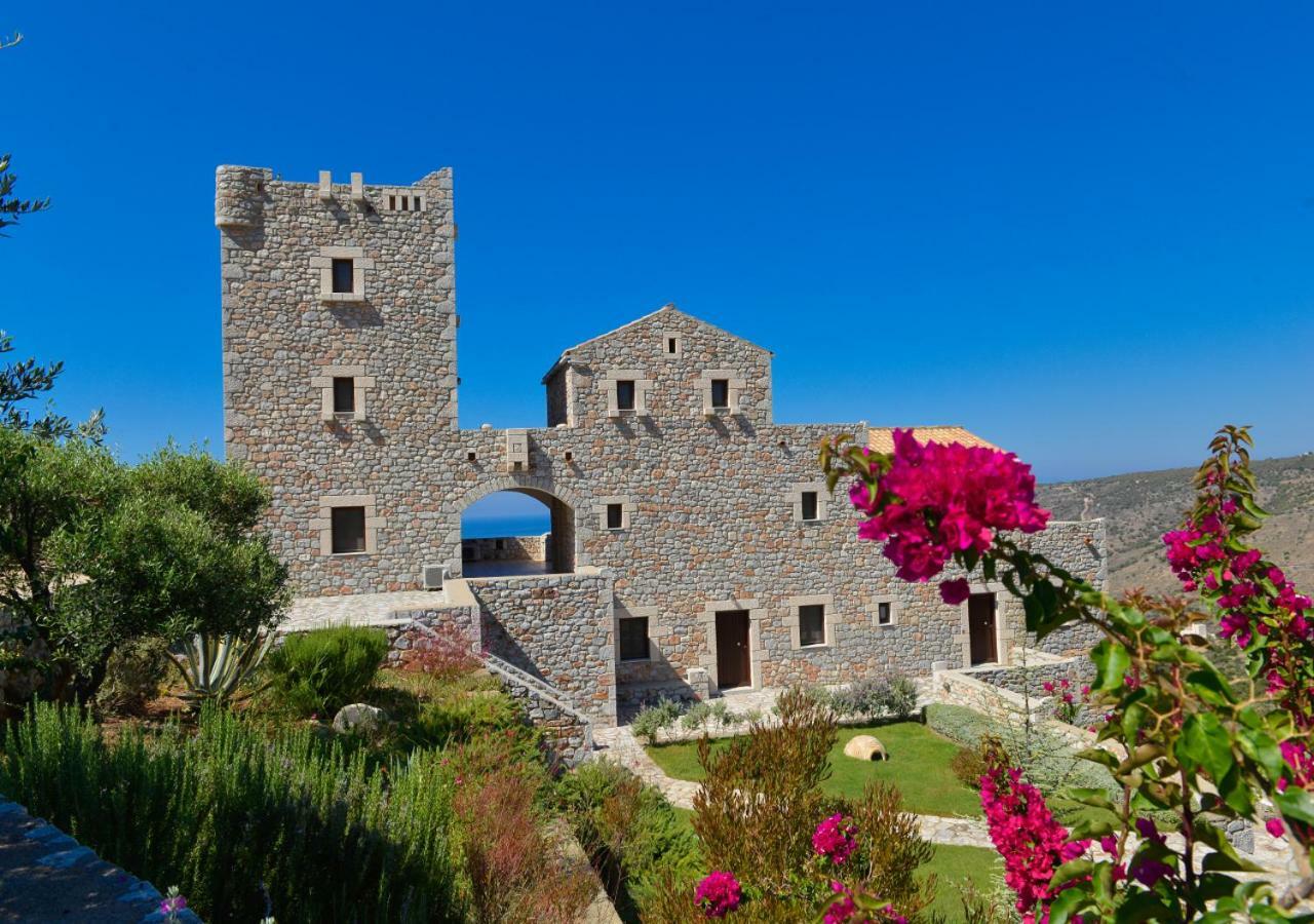 Focalion Castle Luxury Suites Pyrgos Dirou Екстер'єр фото