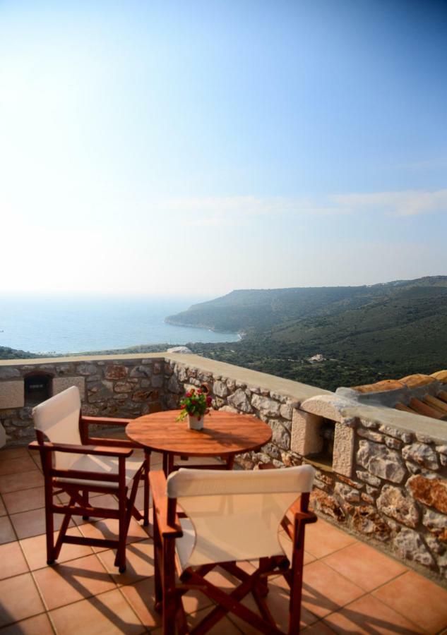 Focalion Castle Luxury Suites Pyrgos Dirou Екстер'єр фото